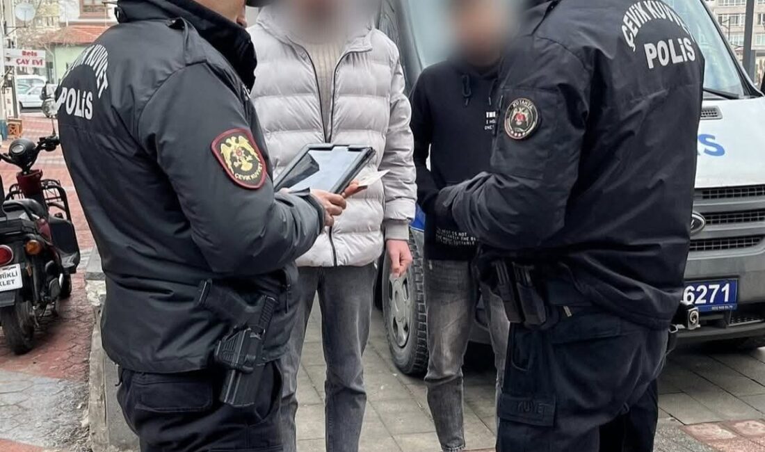 Kütahya İl Emniyet Müdürlüğü ekiplerince il merkezinde gerçekleştirilen Huzur Güven