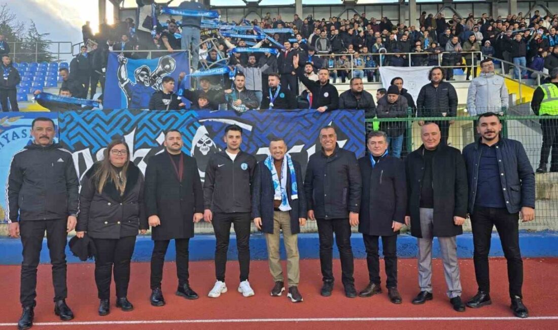 MHP Kütahya Milletvekili Ahmet Erbaş, Kütahyaspor taraftarlarına verdiği desteklerini sürdürüyor.