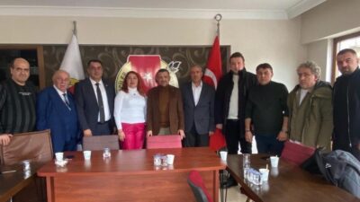 MHP Kütahya Milletvekili Ahmet Erbaş, gazetecilerle bir araya gelerek Kütahya’nın