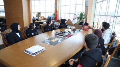 Kütahya Dumlupınar Üniversitesi (DPÜ) Rektörü Prof. Dr. Süleyman Kızıltoprak, üniversite