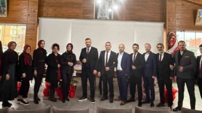 Kütahya’nın Tavşanlı ilçesinde gerçekleştirilen Berberler ve Kuaförler Odası başkanlık seçimlerinde,