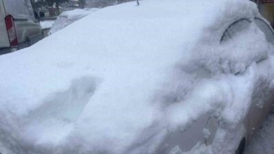 Kütahya’nın Tavşanlı ilçesinde meteorolojinin uyarılarının ardından beklenen kar yağışı sabah