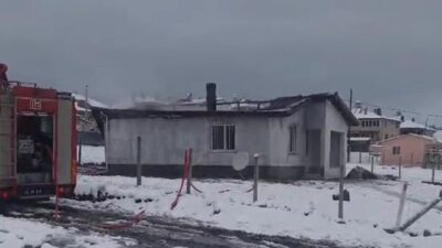 Kütahya’nın Tavşanlı ilçesinde tek katlı müstakil bir evde çıkan yangın