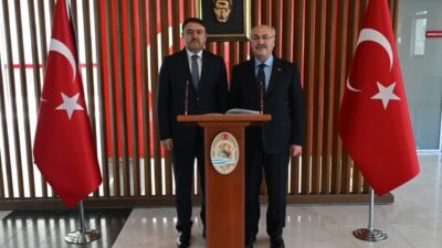 Kütahya Valisi Musa Işın, Afyonkarahisar Valisi Doç. Dr. Kübra Güran