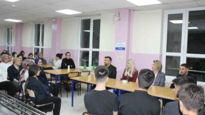 Kütahya’nın Altıntaş ilçesinde “Maarifin Kalbinde Ramazan” etkinlikleri kapsamında Kaymakam Ayşegül