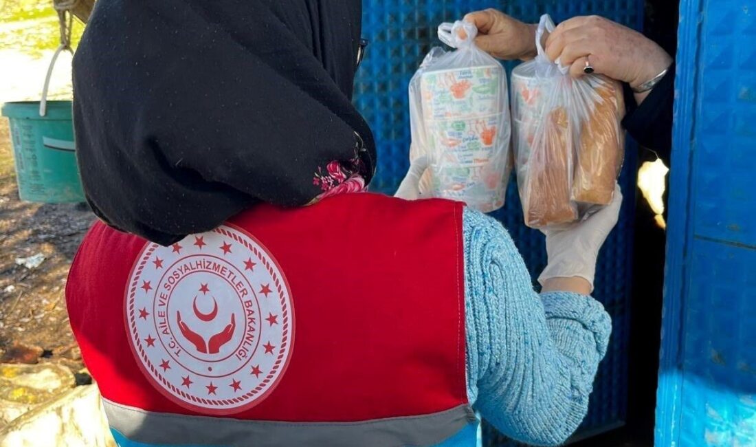 Dumlupınar Kaymakamlığı bünyesinde faaliyet gösteren Sosyal Yardımlaşma ve Dayanışma Vakfı