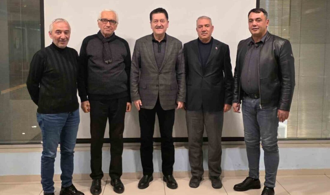 AK Parti önceki dönem Kütahya Milletvekili Hasan Fehmi Kinay, Kütahya’da