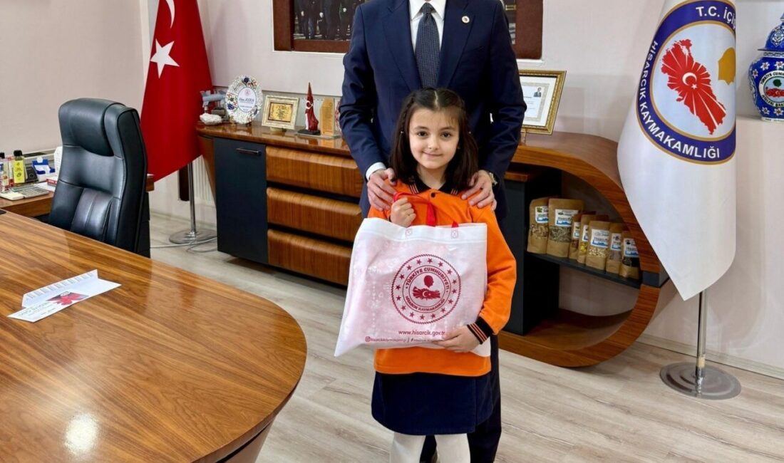 Kütahya’da düzenlenen ’Okulda Nezaket Hareketi’ temalı resim yarışmasında il 3’üncüsü