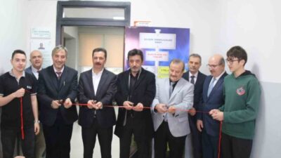 Kütahya Şehit Selim Cansız Anadolu İmam Hatip Lisesinde (AİHL), hayırseverlerin