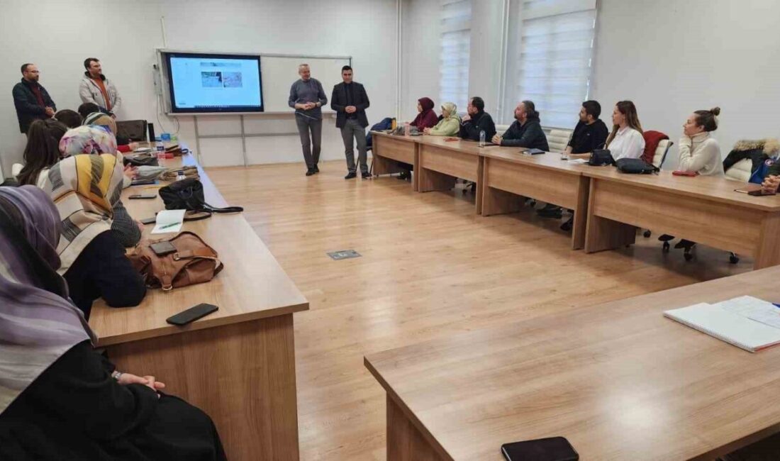 Kütahya İl Milli Eğitim Müdürlüğü tarafından, öğretmenlere yönelik “TÜBİTAK Proje