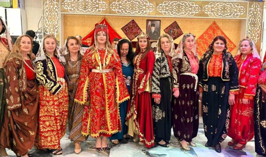 Kütahya’da düzenlenen “Şalvarını Al Gel” etkinliği, kentin gündelik yaşamdan düğünlere