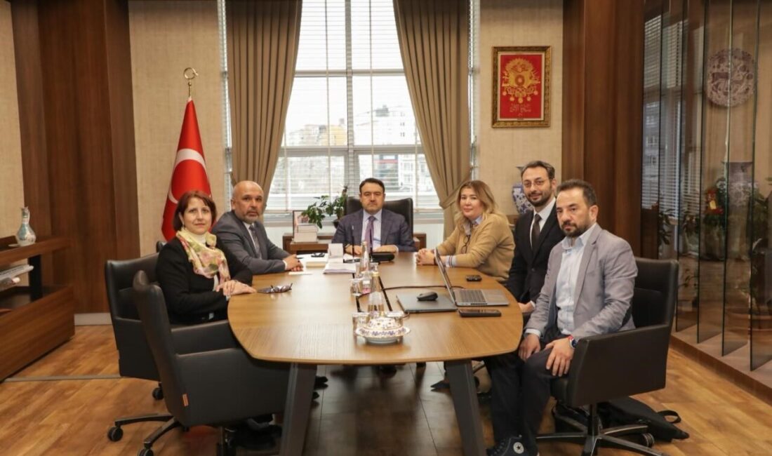 Kütahya Valisi Musa Işın’ın başkanlığında, Kültür ve Turizm Bakanlığı Yaşayan