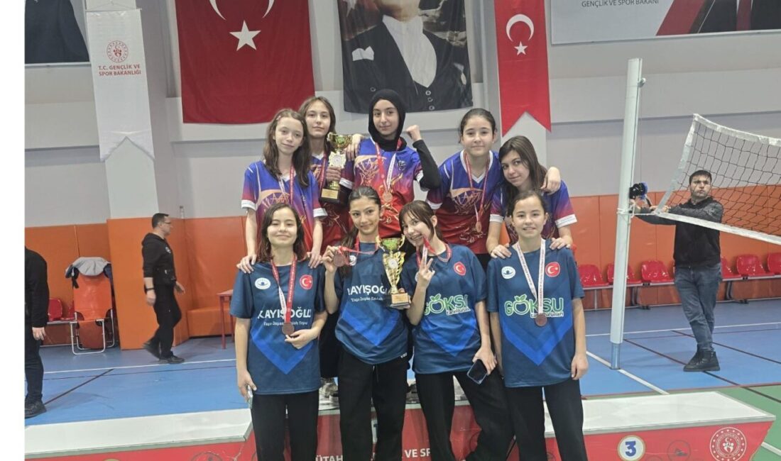 Kütahya’nın Pazarlar ilçesinde eğitim faaliyetlerini sürdüren Pazarlar Ortaokulu, katıldığı ilk