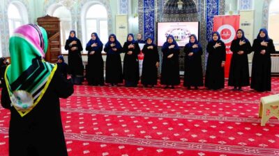 Kütahya’nın Tavşanlı ilçesinde, görme engelli öğrencilerin Braille alfabesiyle Kur’an-ı Kerim