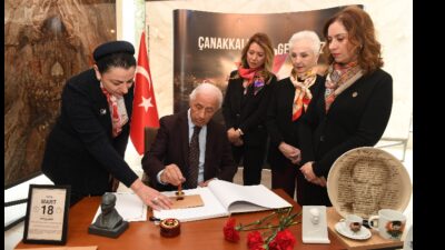 KÜTAHYA PORSELEN’DEN ANLAMLI ANMA TÖRENİ Çanakkale şehitlerinin hatırası saygıyla yaşatıldı