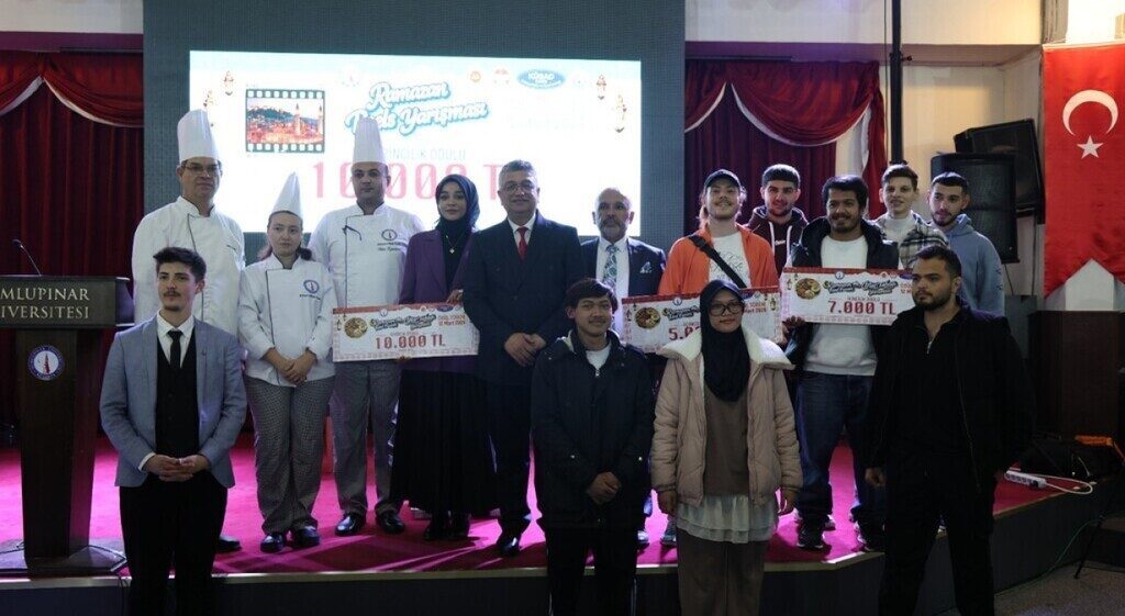 Kütahya Dumlupınar Üniversitesinde (DPÜ) Ramazan ayının başından bu yana sürdürülen