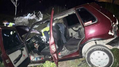 Kütahya’nın Emet ilçesinde otomobilin şarampole yuvarlanması sonucu meydana gelen trafik