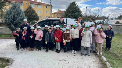 Kütahya’nın Gediz ilçesinde Orman İşletme Müdürlüğü tarafından yürütülen “Yeşil Vatan-Benim