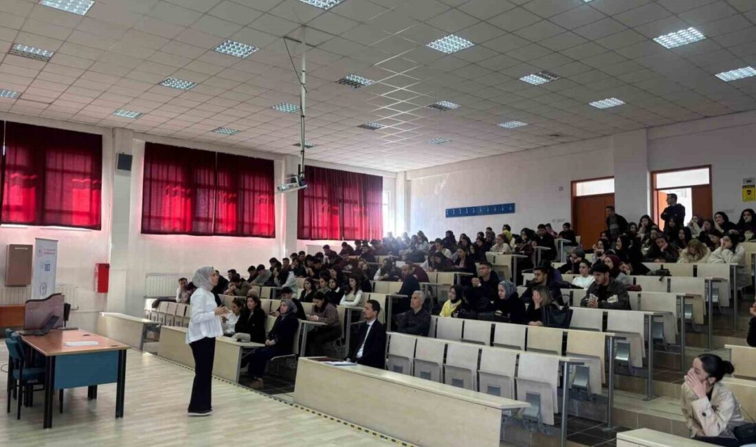 Kütahya Dumlupınar Üniversitesine bağlı Hisarcık Meslek Yüksekokulunda (MYO) “Temiz Gelecek”