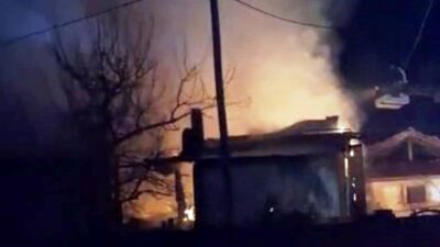 Kütahya’nın Hisarcık ilçesinde gece saatlerinde samanlıkta çıkan ve daha sonra