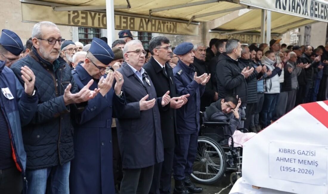 Kütahya’da, 72 yaşındaki Kıbrıs Gazisi Ahmet Memiş düzenlenen cenaze töreniyle