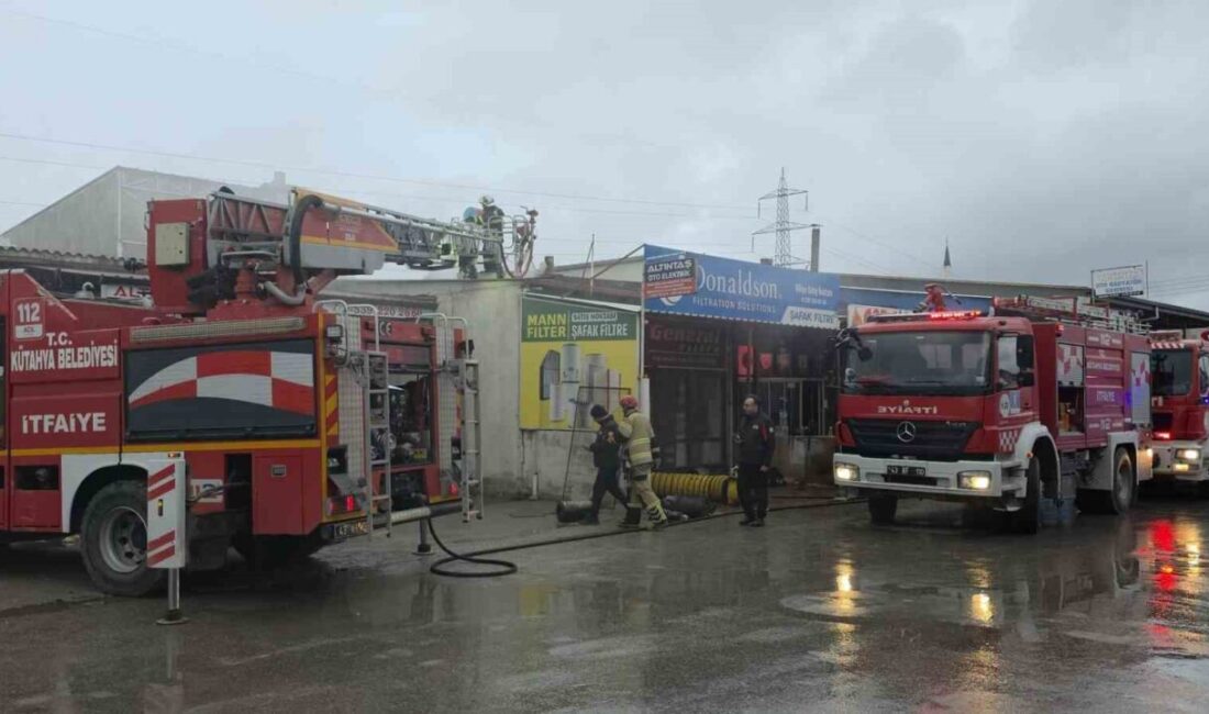 Kütahya Fatih Sanayi Sitesi’nde yağ filtreleri satışı yapılan bir iş