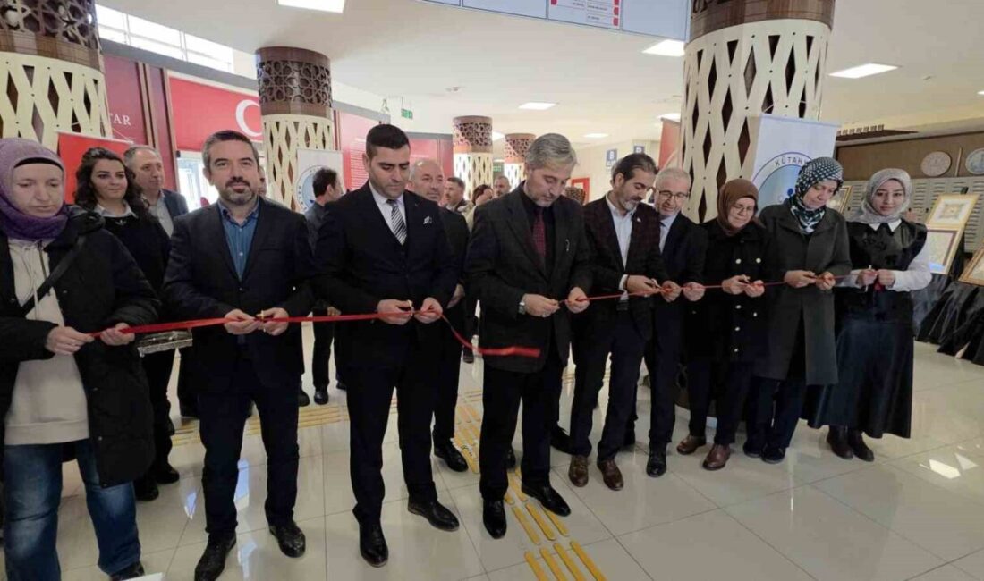 Kütahya’da, Peygamber Efendimiz’in doğumunun 1500. yılı anısına hat, tezhip ve