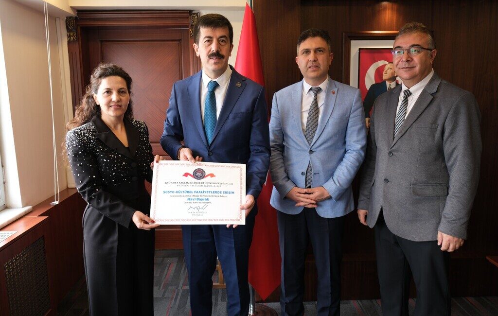 Kütahya Sağlık Bilimleri Üniversitesine Mavi Bayrak Ödülü  Kütahya Sağlık Bilimleri