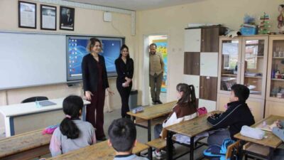 Kütahya’nın Altıntaş İlçe Milli Eğitim Müdürü Tuba Sinan, Liselere Geçiş