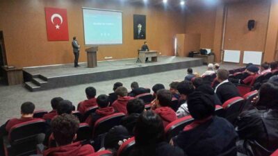 Kütahya’nın Hisarcık ilçesi 15 Temmuz Şehitleri Anadolu Lisesi’nde “İklim Değişikliği”