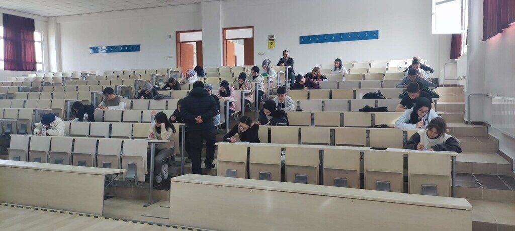 Kütahya Dumlupınar Üniversitesi (DPÜ) Hisarcık Meslek Yüksekokulunda (MYO), lise öğrencilerine