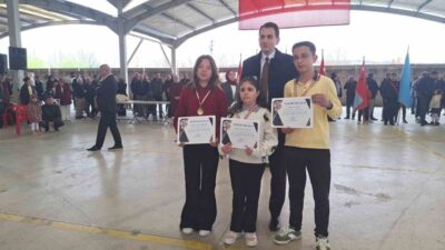 Kütahya’nın Hisarcık ilçesinde, 23 Nisan Ulusal Egemenlik ve Çocuk Bayramı