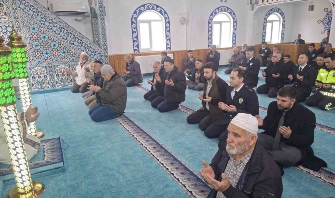 Kütahya’nın Hisarcık ilçesinde, Polis Teşkilatı’nın kuruluşunun 181. yıldönümü etkinlikleri kapsamında