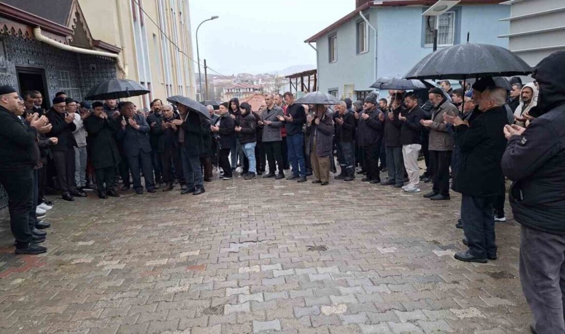 Kütahya’nın Hisarcık ilçesinde, umre ibadetini yerine getirmek üzere yola çıkacak