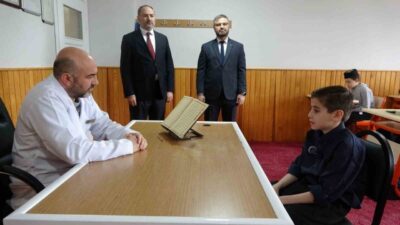 Kütahya’da henüz ortaokul çağında olan 11 yaşındaki Ömer Sabri Akpolat,