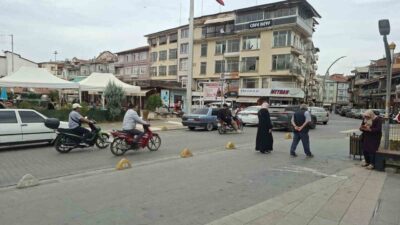 Kütahya’nın Simav ilçesinde 4.8 büyüklüğünde deprem meydana gelirken, ilk belirlemelere