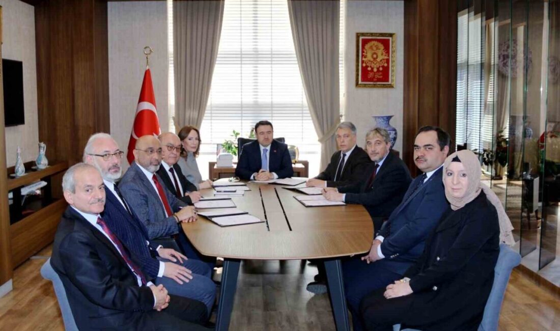 Kütahya’da gençlerin istihdama kazandırılması ve mesleki eğitimin güçlendirilmesi amacıyla düzenlenen