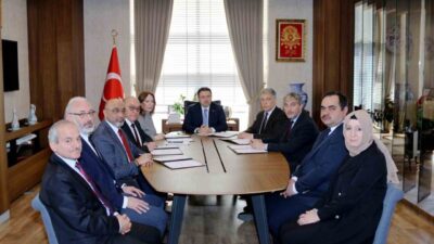 Kütahya’da gençlerin istihdama kazandırılması ve mesleki eğitimin güçlendirilmesi amacıyla düzenlenen