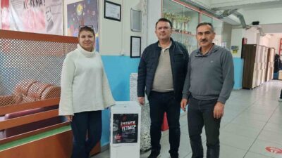 Kütahya’da Cumhuriyet Ortaokulu öğrencileri, “İyilik Okulları” projesi kapsamında hem Filistin’e