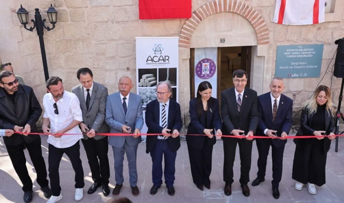 Kütahya Belediyesi’nin destekleriyle Kuzey Kıbrıs Seramikçiler Derneği tarafından düzenlenen “Re-New