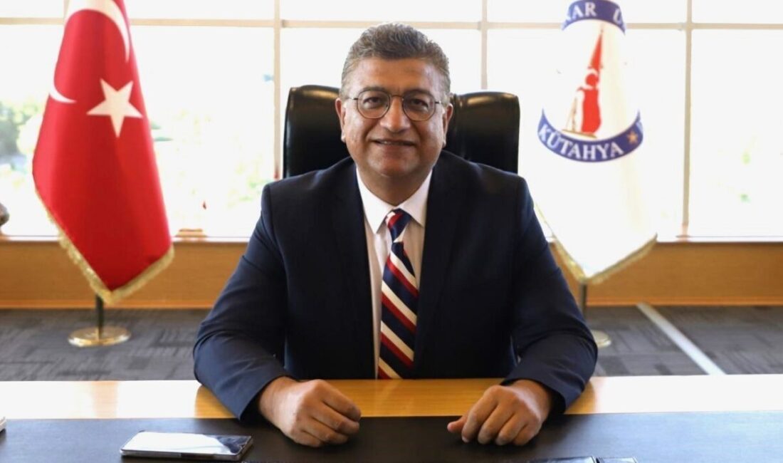 Kütahya Dumlupınar Üniversitesi (DPÜ) Prof. Dr. Rektörü Süleyman Kızıltoprak, İstanbul’da
