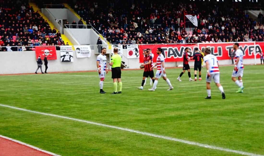 Bölgesel Amatör Lig (BAL) Kütahya derbisinde Tepecikspor ile TKİ Tavşanlı