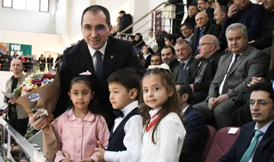 Kütahya’nın Tavşanlı ilçesinde, 23 Nisan Ulusal Egemenlik ve Çocuk Bayramı