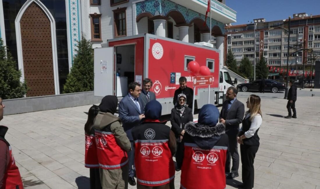 Kütahya Valisi Musa Işın, Aile ve Sosyal Hizmetler İl Müdürlüğü