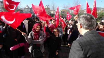 Kütahya’daki okullarda yeni hafta, Şanlıurfa ve Kahramanmaraş’daki silahlı saldırılar sebebiyle