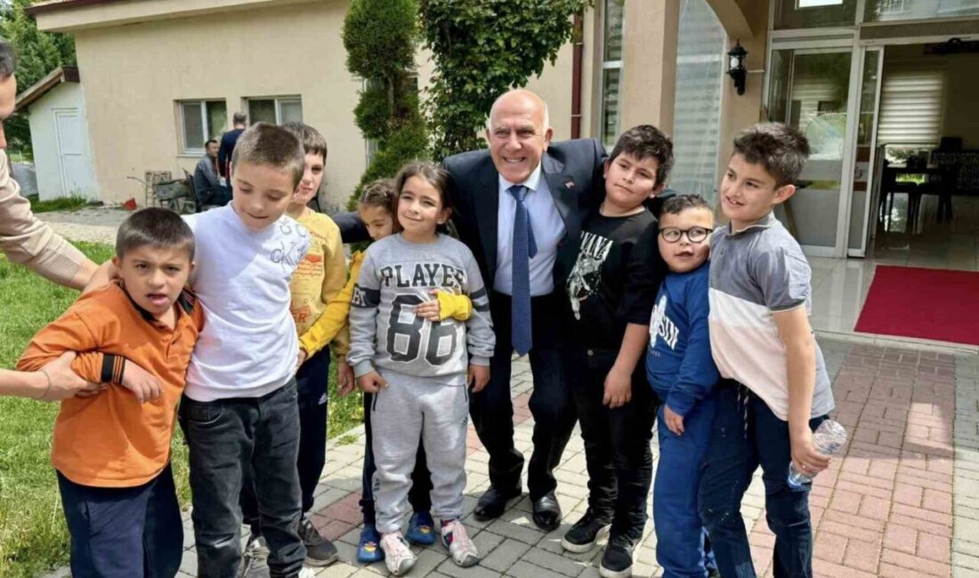 Kütahya’nın Hisarcık ilçesinde Engelliler Haftası kapsamında düzenlenen programda, Hisarcık Belediye