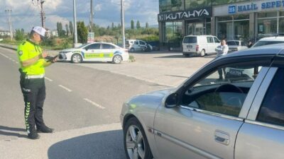 Kütahya’nın Tavşanlı ilçesinde, Kurban Bayramı öncesinde yollarda oluşabilecek trafik yoğunluğuna