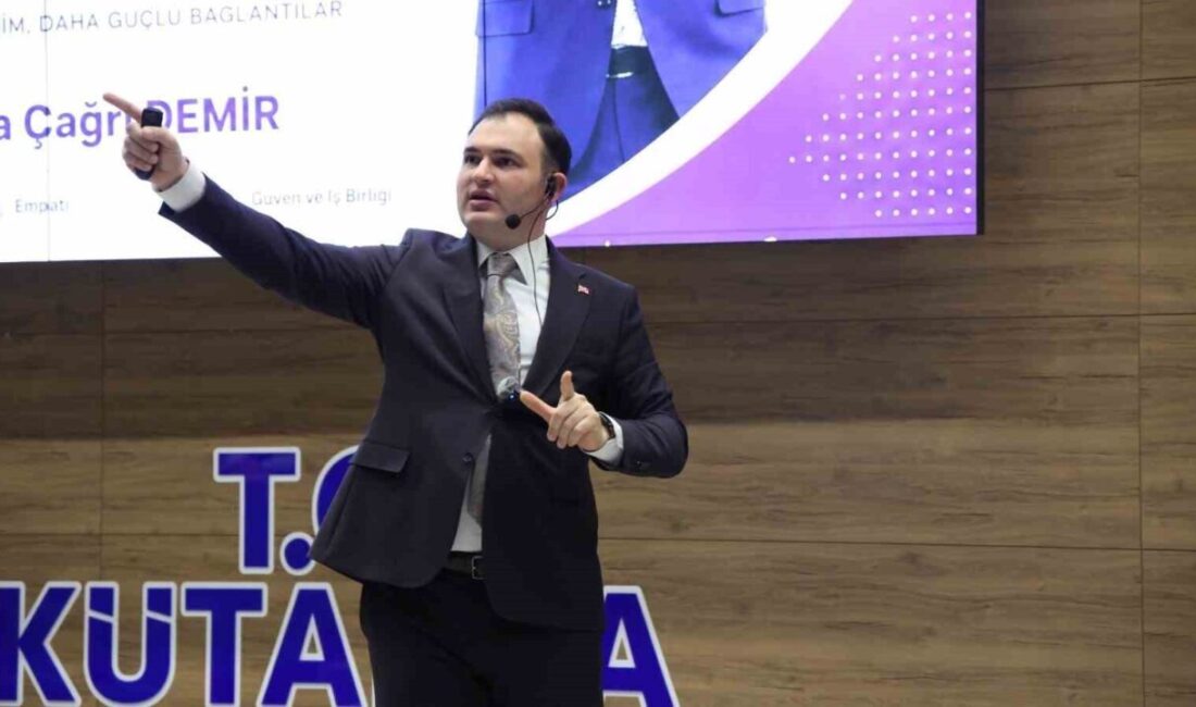 Kütahya Dumlupınar Üniversitesi Kurumsal İletişim Koordinatörü ve iletişim bilimci Öğretim