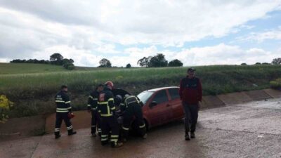 Kütahya’nın Gediz ilçesinde meydana gelen tek taraflı trafik kazasında, bir