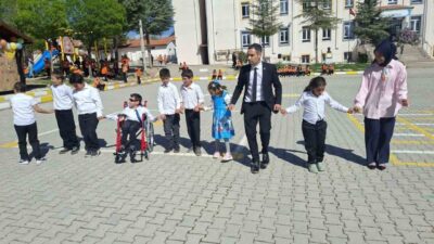 Kütahya’nın Hisarcık ilçesinde, Atatürk İlkokulu tarafından Engelliler Haftası kapsamında “Engelsiz